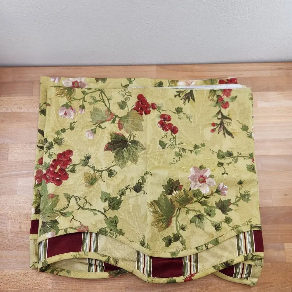 Waverly Scalloped Two Tier Valance Curtain Panels- Set of 2- Chianti Gold 78